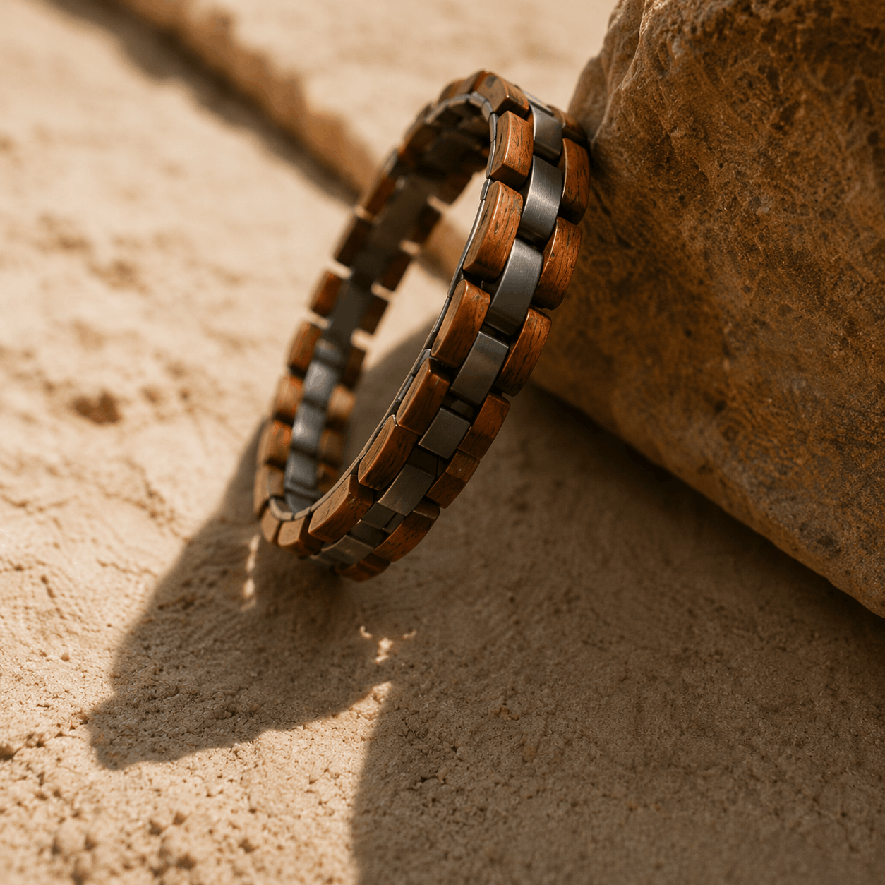 Bracelet en bois brun et acier inoxydable pour homme
