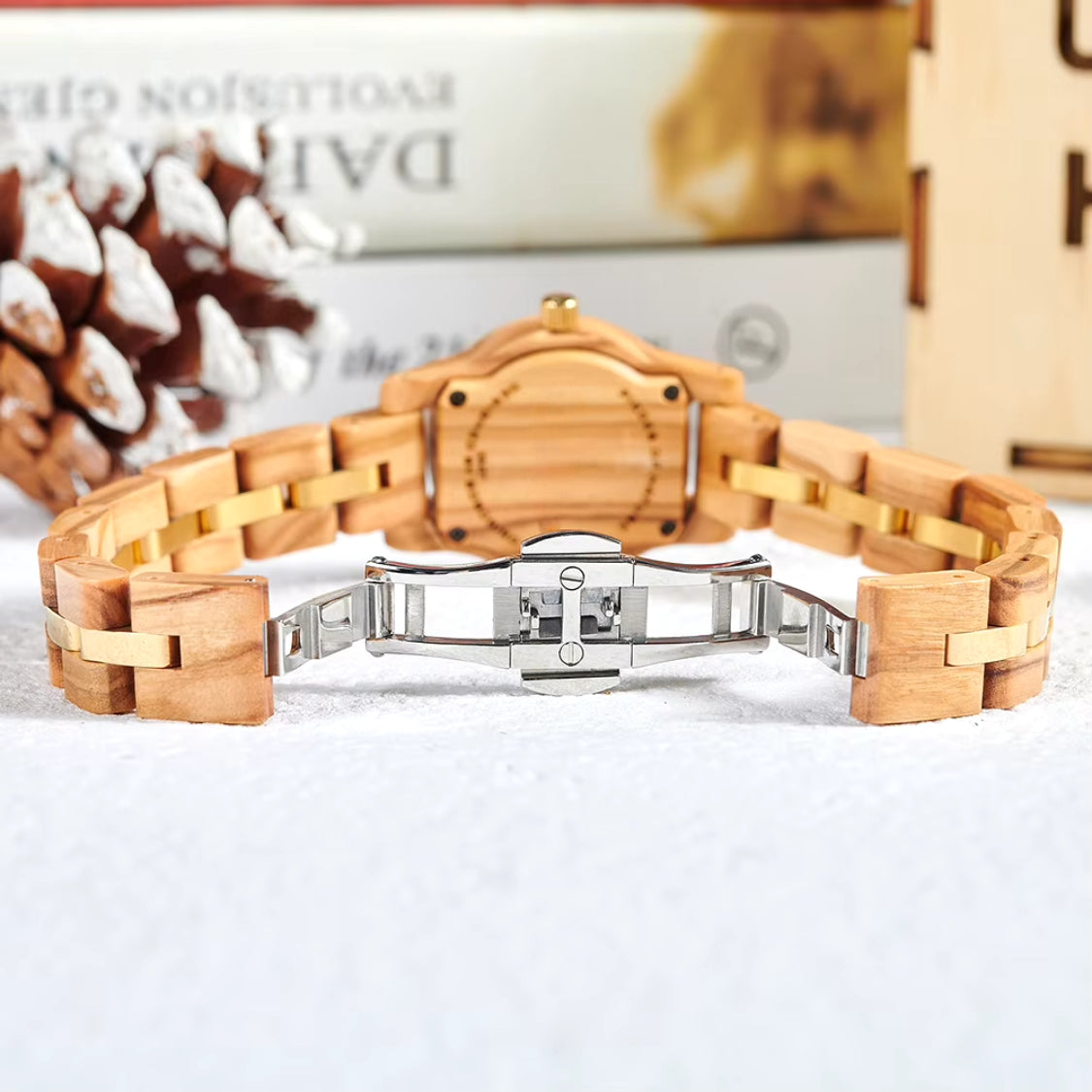 montre-bracelet-bois-femme