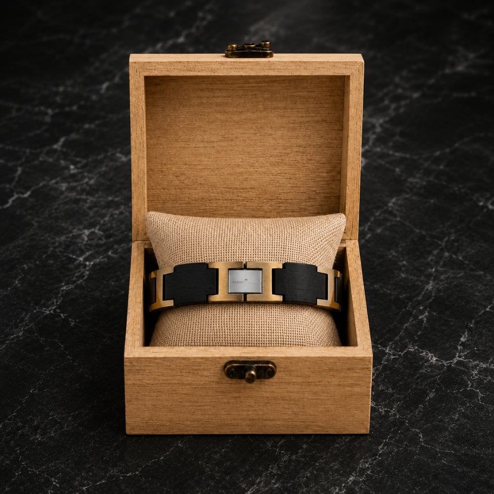 bracelet-en-bois-noir-cadeau